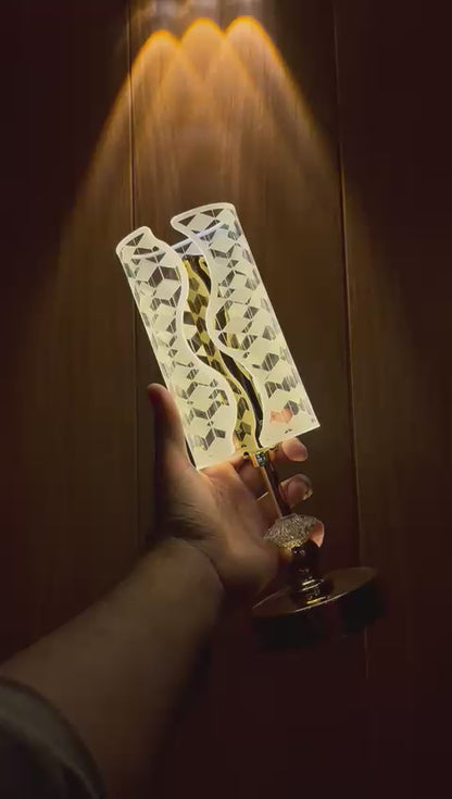 Rechargeable crystal lamp